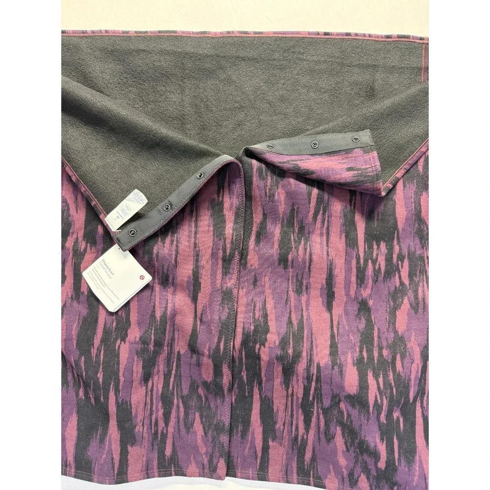 Lululemon Vinyasa Scarf Women OS Purple Black Ikat Stripe Cold Weather Cozy Soft